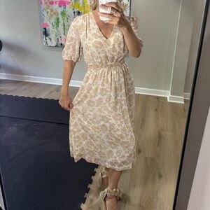 Draper James Cream V-Neck Puff Sleeve Midi Dress